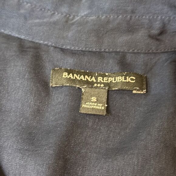 Banana Republic Preppy Navy Silky Collared Sleeveless Tank - Picture 9 of 10